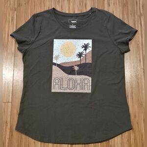 NWOT Sonoma Graphic Tee